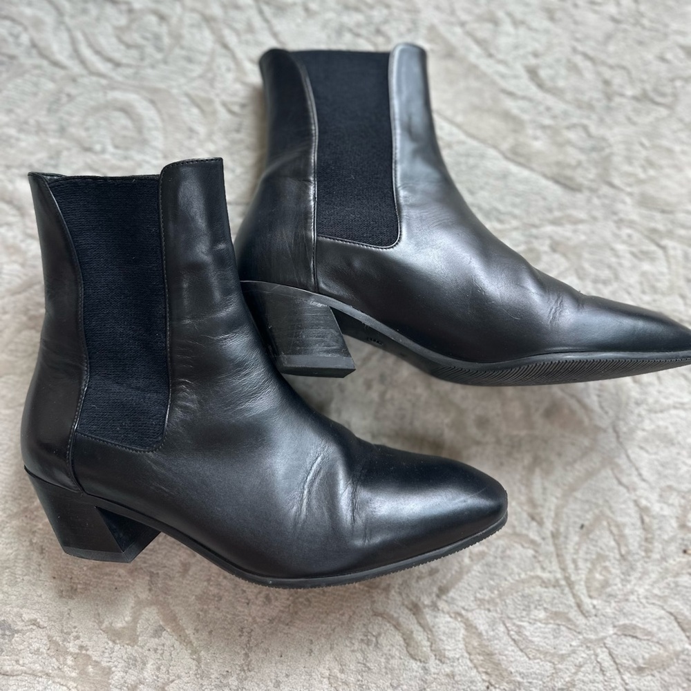 Stuart Weitzman Yuliana 60mm Chelsea Booties – Black Leather, Size 36.5
